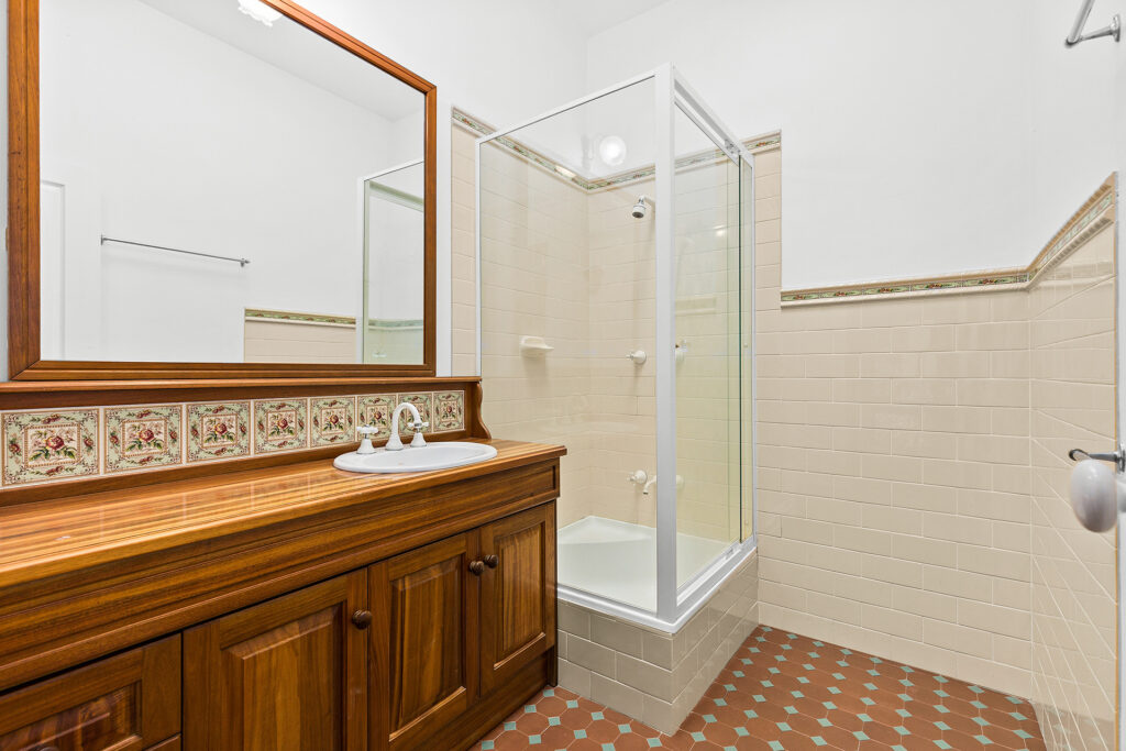 Sold - 39 Fords Road - New Property in Thirroul - Real Estate by Laurie Johnston