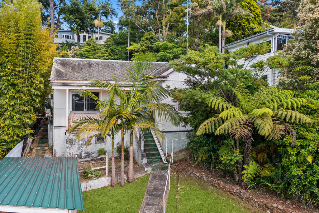 Sold - 30 Pass Avenue - New Property in Thirroul - Real Estate by Laurie Johnston
