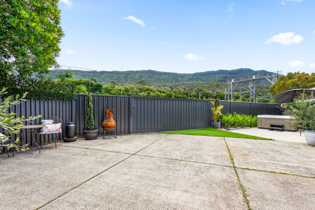 Sold - 2/2 Redman Avenue - New Property in Thirroul - Real Estate by Vanessa Denison-Pender