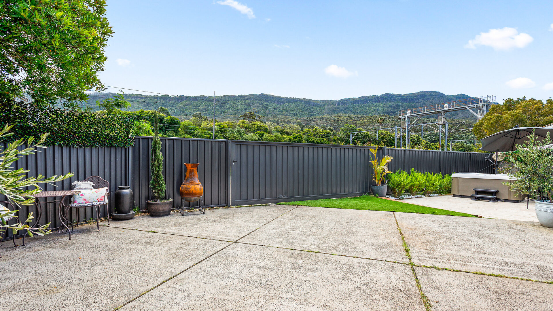 Sold - 2/2 Redman Avenue - New Property in Thirroul - Real Estate by Vanessa Denison-Pender