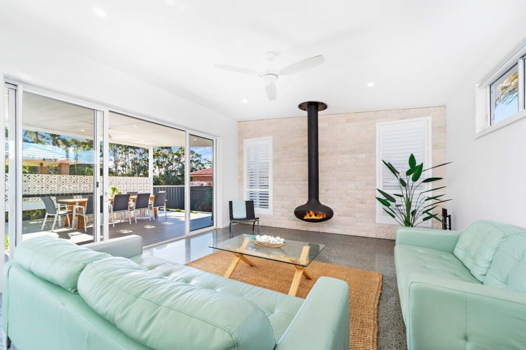 Sold - 7 Cassell Avenue - New Property in Towradgi - Real Estate by Laurie Johnston