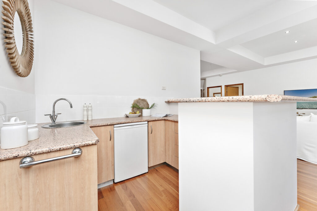 Sold - 11 Mountain Road - New Property in Austinmer - Real Estate by Vanessa Denison-Pender