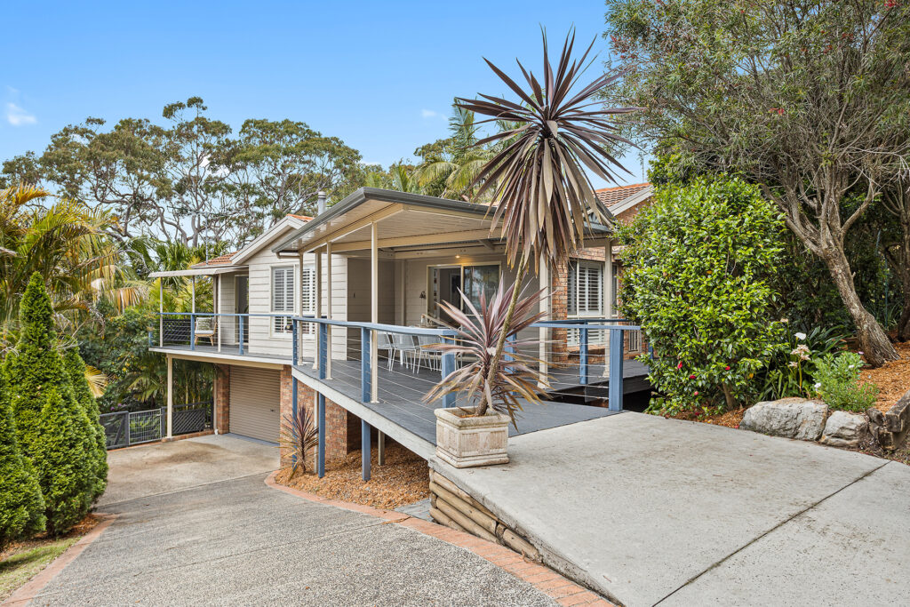 Sold - 5 Chadwick Grove - New Property in Helensburgh - Real Estate by Vanessa Denison-Pender