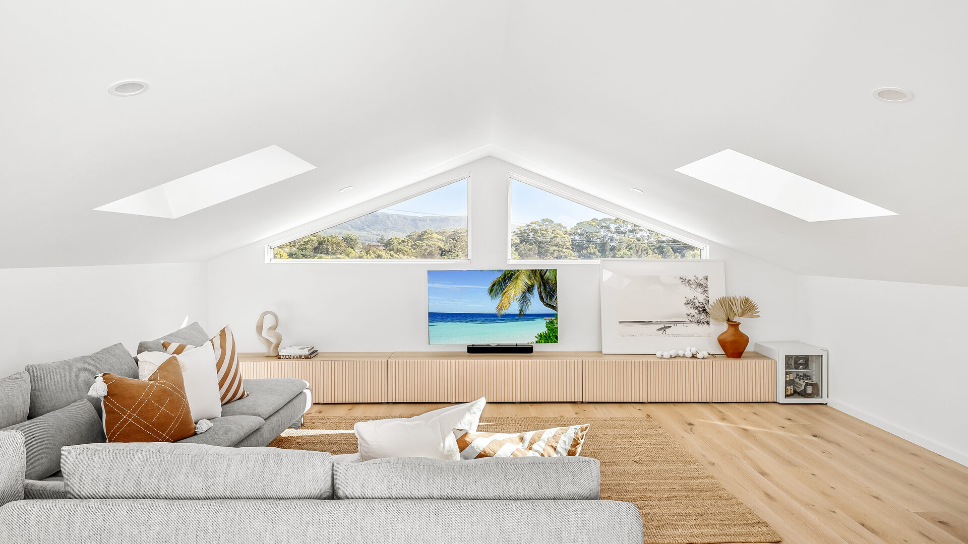 Sold - 2 Cotterill Avenue - New Property in Woonona - Real Estate by Vanessa Denison-Pender