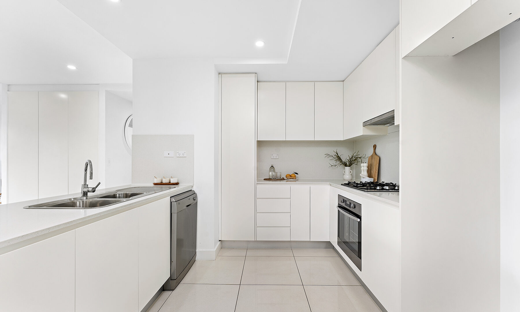 12/6 Hercules Street, Wollongong NSW 2500 - photo 3