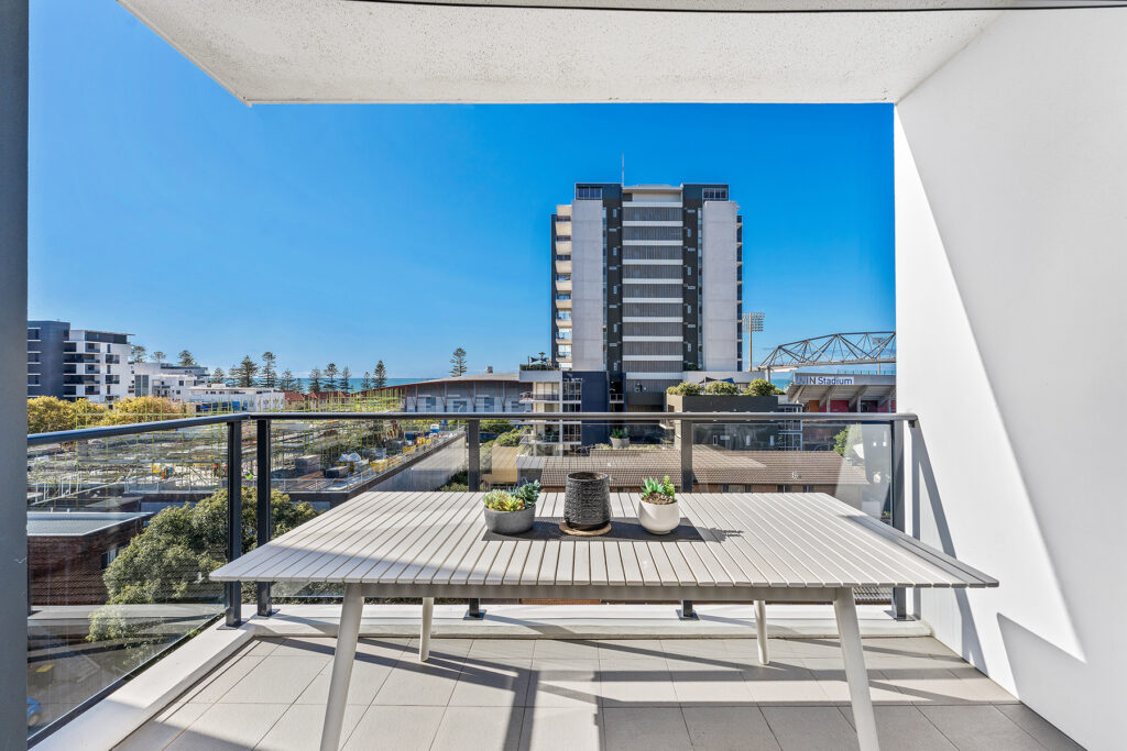 603/16 Burelli Street, Wollongong NSW 2500 - photo 5