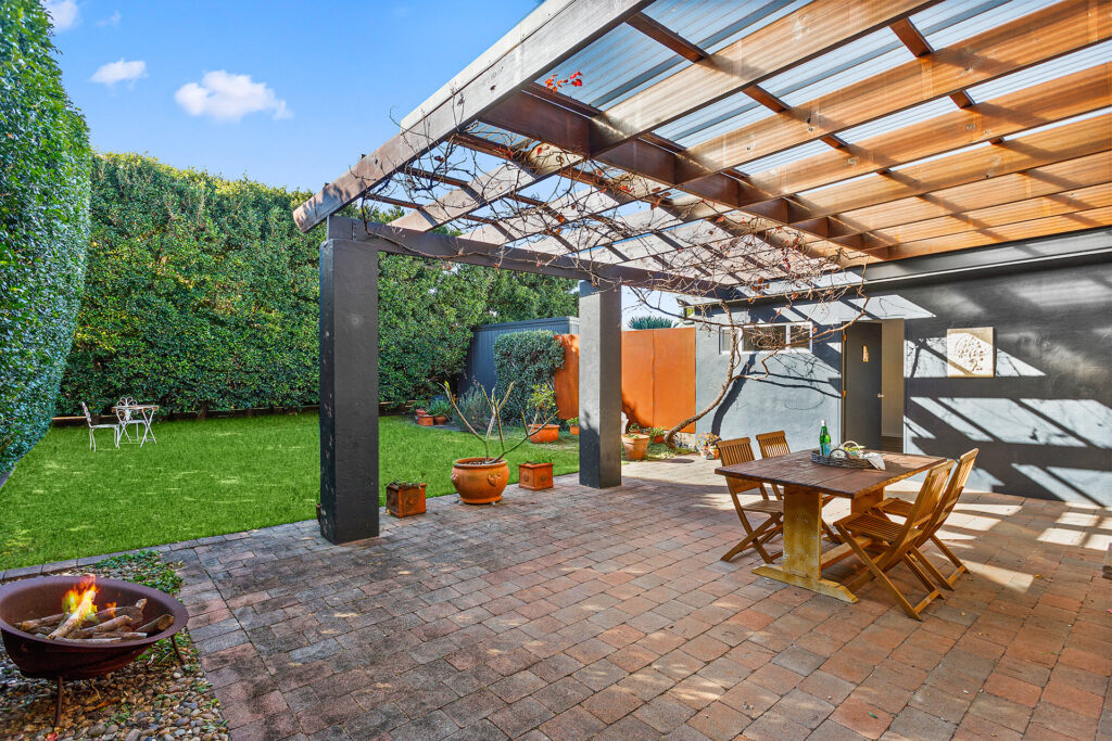 Sold - 16 Dorrigo Avenue - New Property in Woonona - Real Estate by Vanessa Denison-Pender