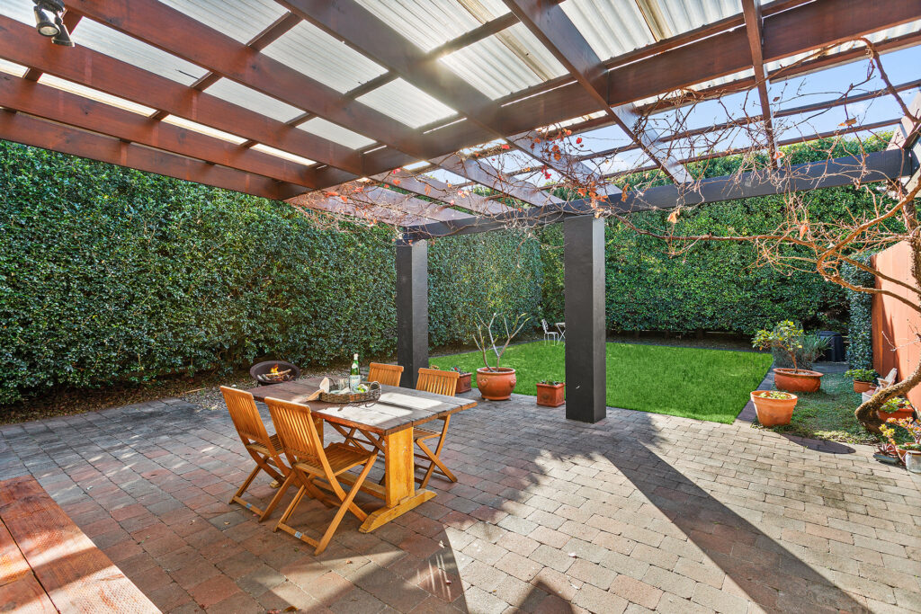 Sold - 16 Dorrigo Avenue - New Property in Woonona - Real Estate by Vanessa Denison-Pender