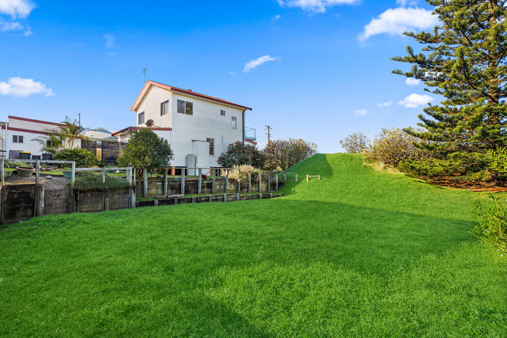 Sold - 60 Squires Crescent - New Property in Coledale - Real Estate by Vanessa Denison-Pender
