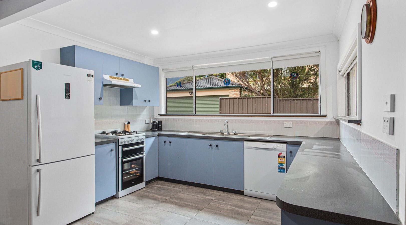 Sold - 39 The Esplanade - New Property in Thirroul - Real Estate by 