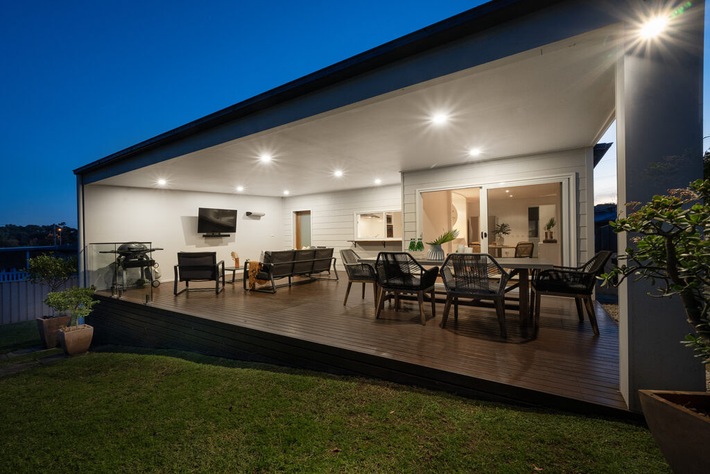 77 Taronga Avenue, Mount Saint Thomas NSW 2500 - McGrath Illawarra