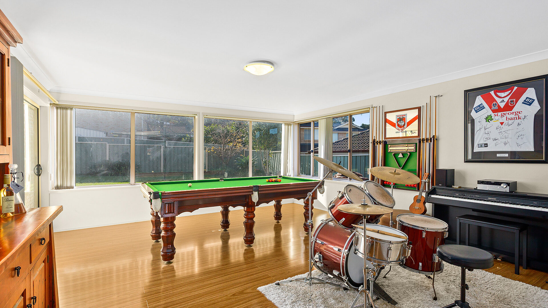 Sold - 24 Lyrebird Way - New Property in Farmborough Heights - Real Estate by David Greenwood