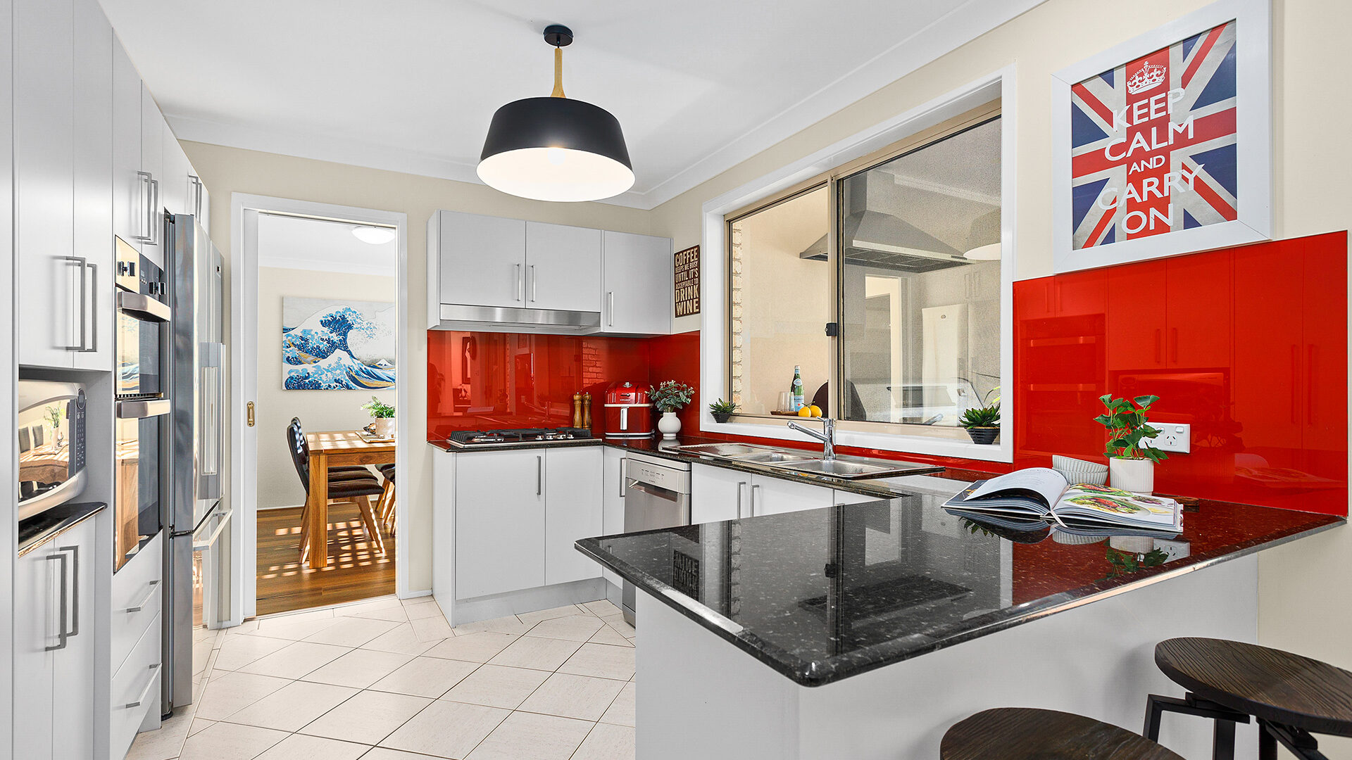 Sold - 24 Lyrebird Way - New Property in Farmborough Heights - Real Estate by David Greenwood