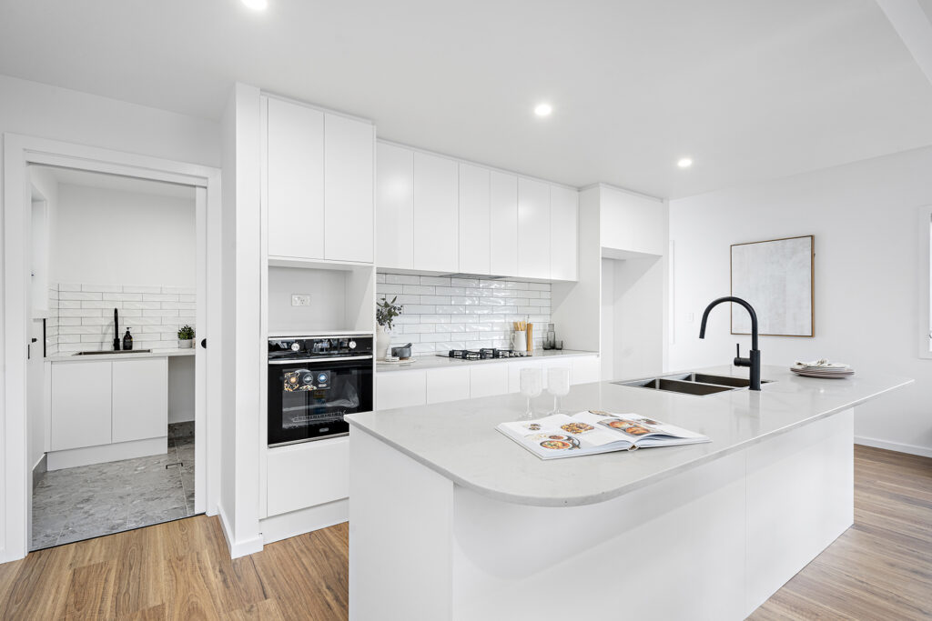 2B Noble Parade, Lake Heights NSW 2502 - photo 2