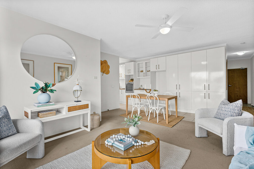 3/7 Russell Street, Woonona NSW 2517 - photo 2