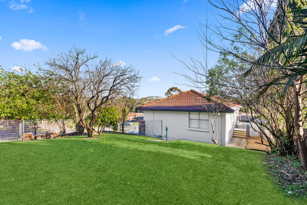 12 O'Donnell Drive, Figtree NSW 2525 - photo 5