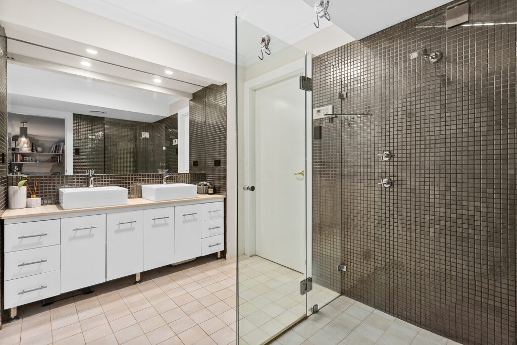 Sold - 22 Toxteth Avenue - New Property in Austinmer - Real Estate by Vanessa Denison-Pender