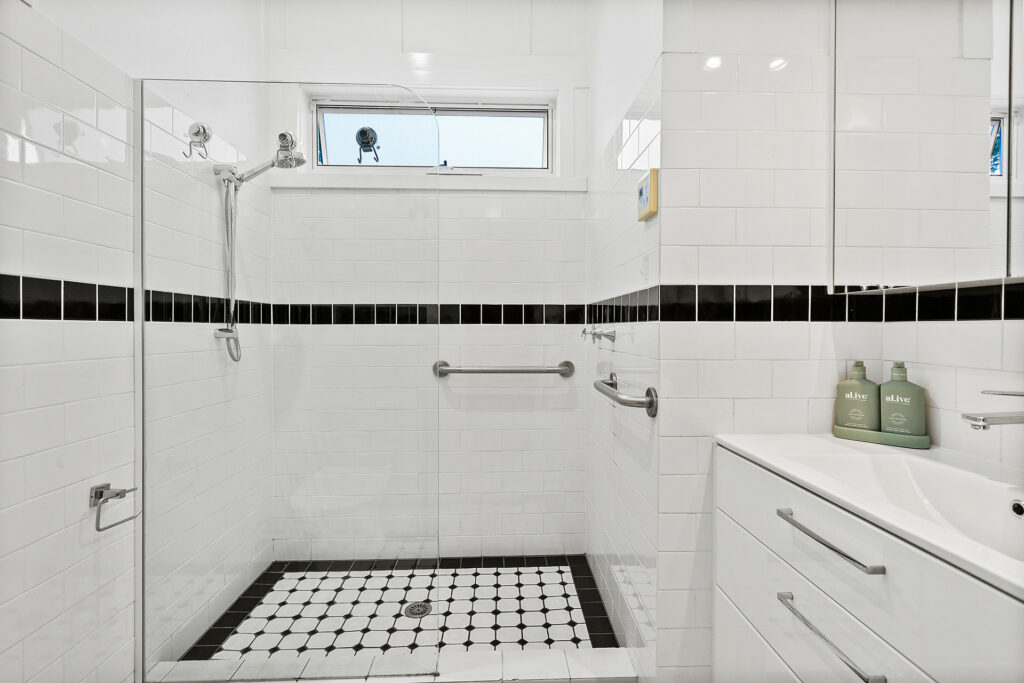 Sold - 22 Toxteth Avenue - New Property in Austinmer - Real Estate by Vanessa Denison-Pender