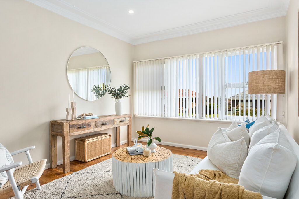 Sold - 4 Hilltop Avenue - New Property in Lake Heights - Real Estate by McGrath Thirroul