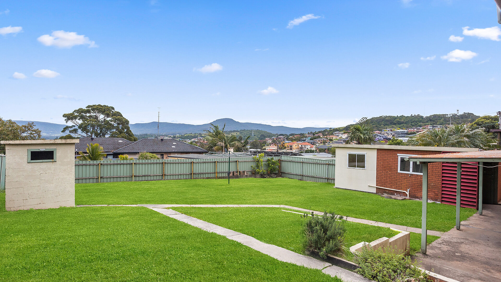 Sold - 4 Hilltop Avenue - New Property in Lake Heights - Real Estate by McGrath Thirroul