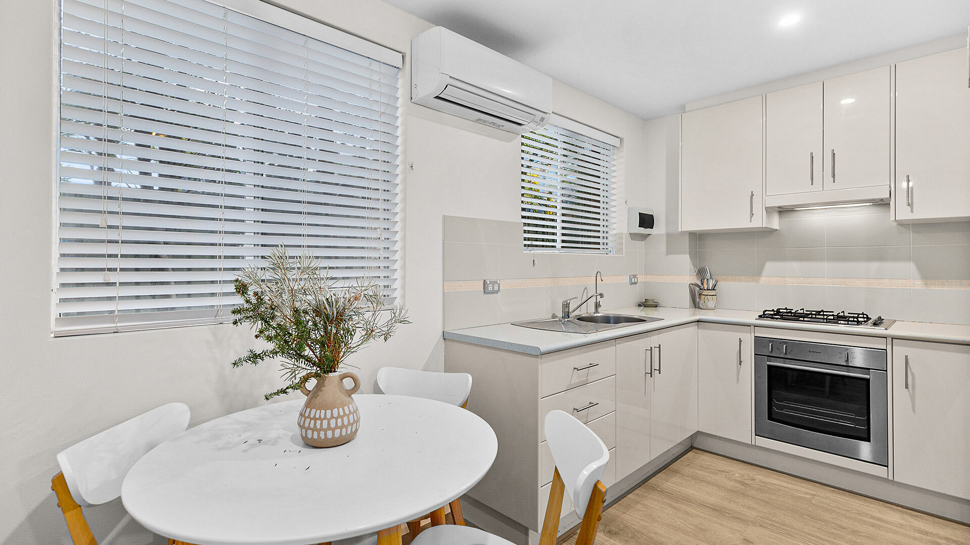 Sold - 1/44 Redman Avenue - New Property in Thirroul - Real Estate by 