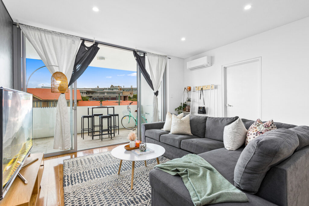 119/22 Gladstone Avenue, Wollongong NSW 2500 - photo 2