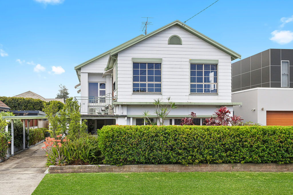 Sold - 14 Dorrigo Avenue - New Property in Woonona - Real Estate by Vanessa Denison-Pender