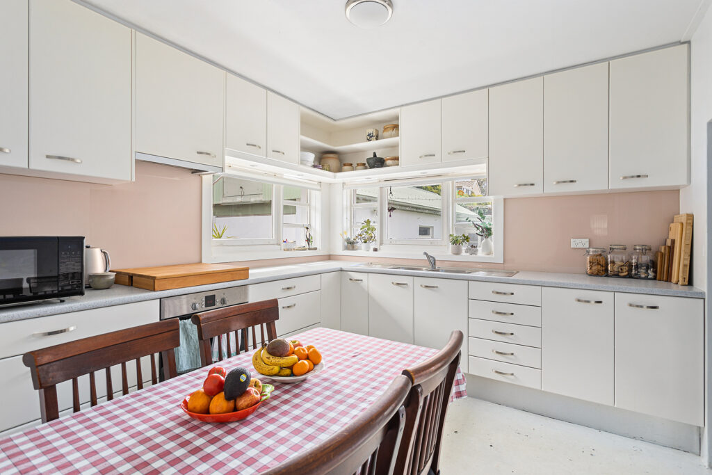 Sold - 14 Dorrigo Avenue - New Property in Woonona - Real Estate by Vanessa Denison-Pender