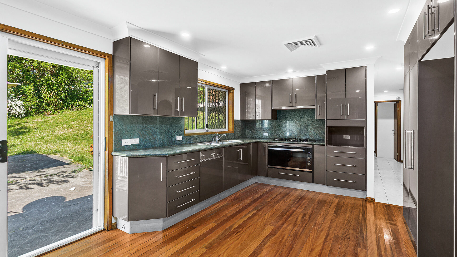 Sold - 47 Springfield Avenue - New Property in Figtree - Real Estate by David Greenwood
