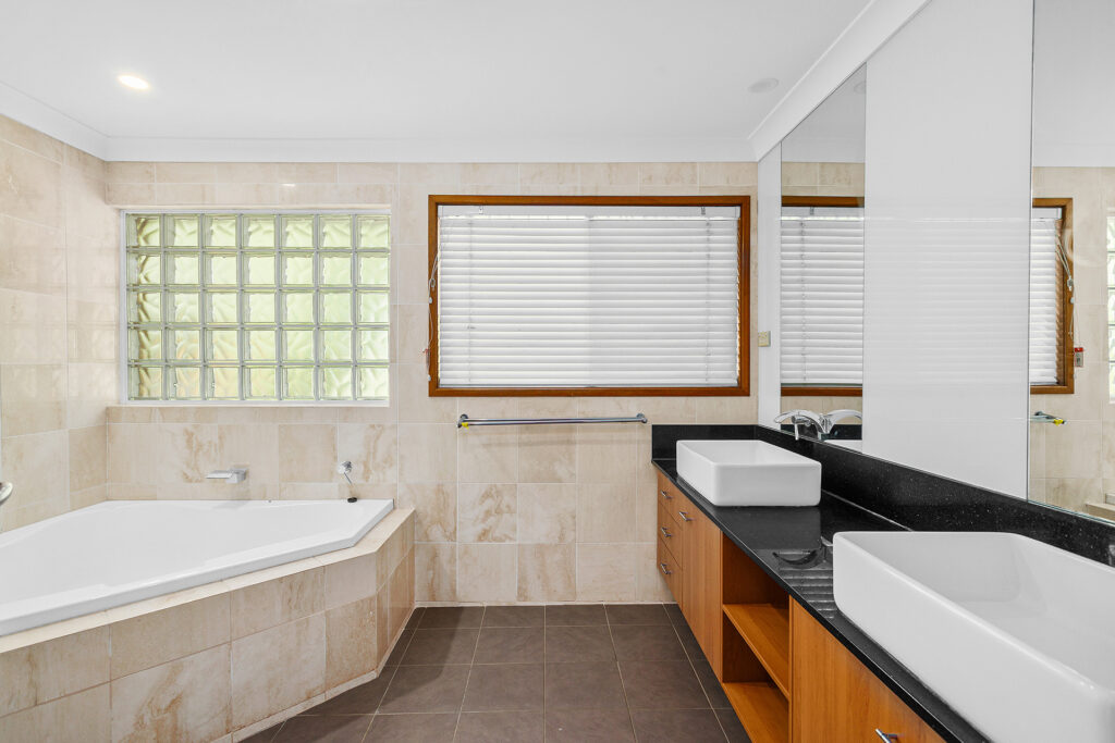 Sold - 47 Springfield Avenue - New Property in Figtree - Real Estate by David Greenwood