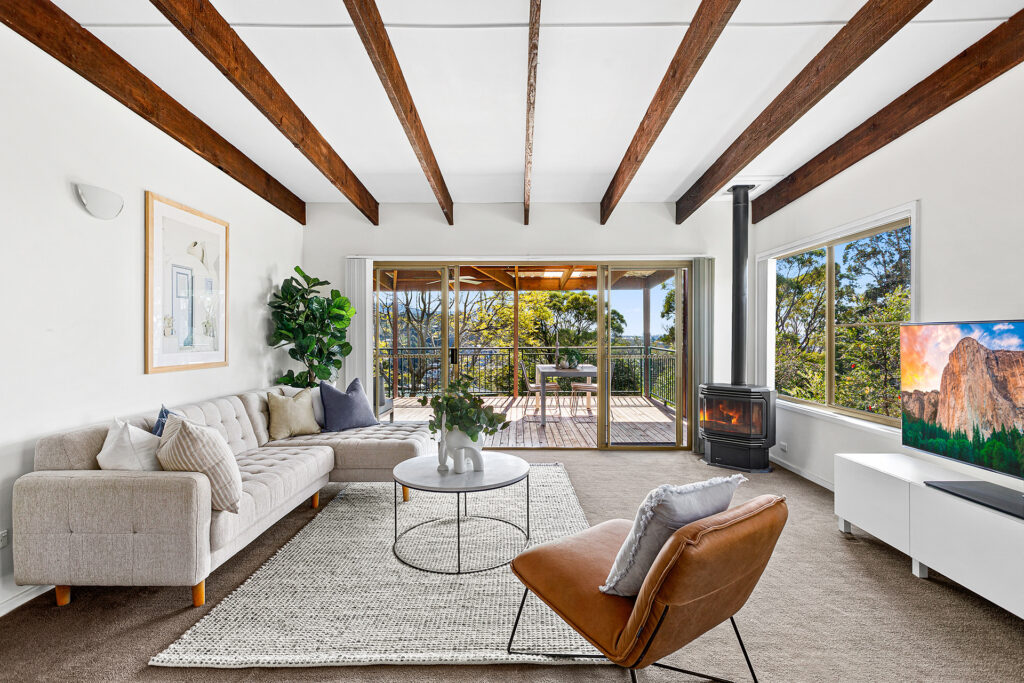Sold - 110 Panorama Drive - New Property in Farmborough Heights - Real Estate by David Greenwood