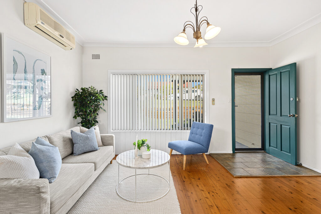 Sold - 110 Panorama Drive - New Property in Farmborough Heights - Real Estate by David Greenwood