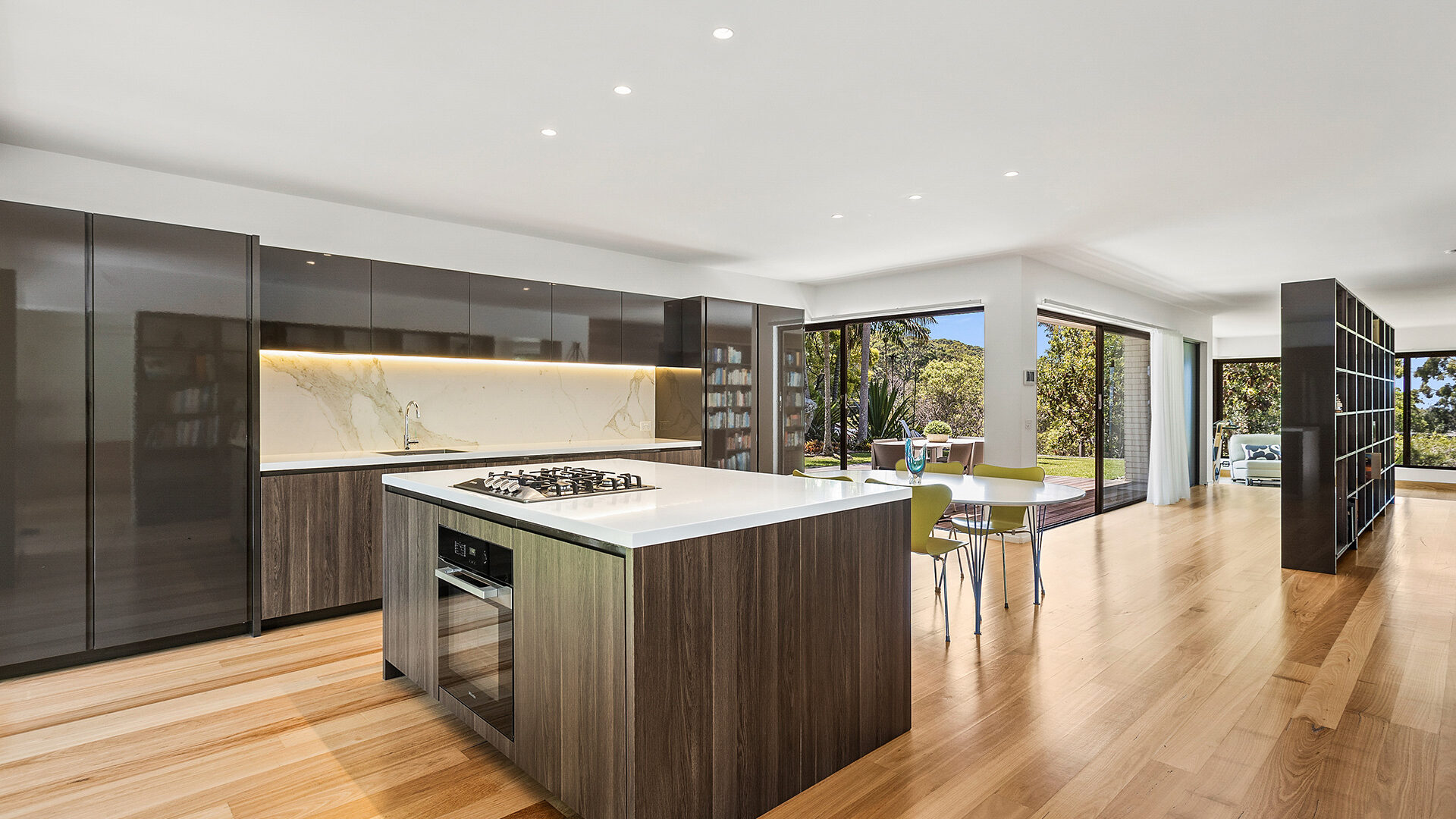 Sold - 10-12 Treetop Glen - New Property in Thirroul - Real Estate by Vanessa Denison-Pender
