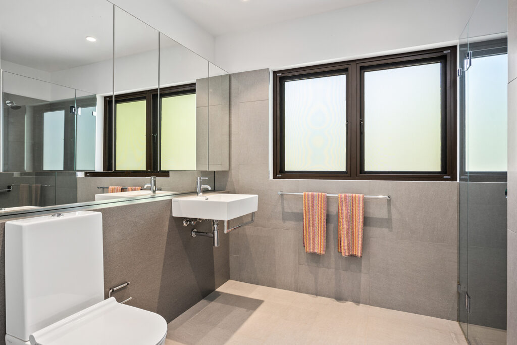 Sold - 10-12 Treetop Glen - New Property in Thirroul - Real Estate by Vanessa Denison-Pender
