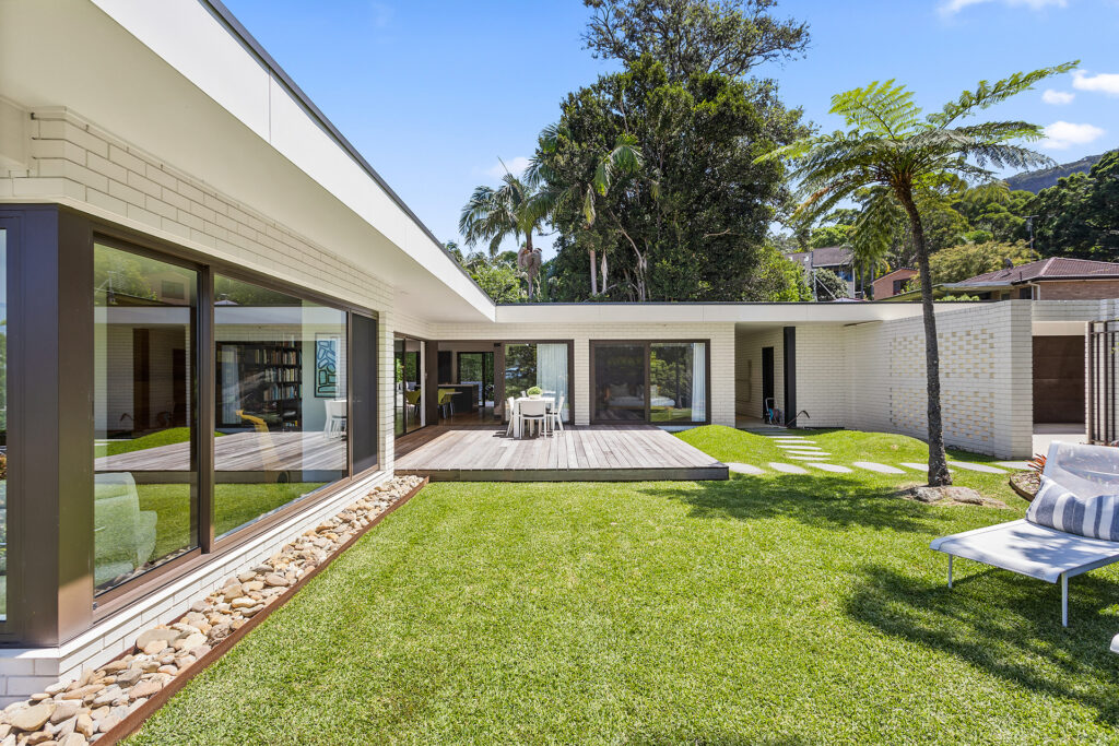 Sold - 10-12 Treetop Glen - New Property in Thirroul - Real Estate by Vanessa Denison-Pender