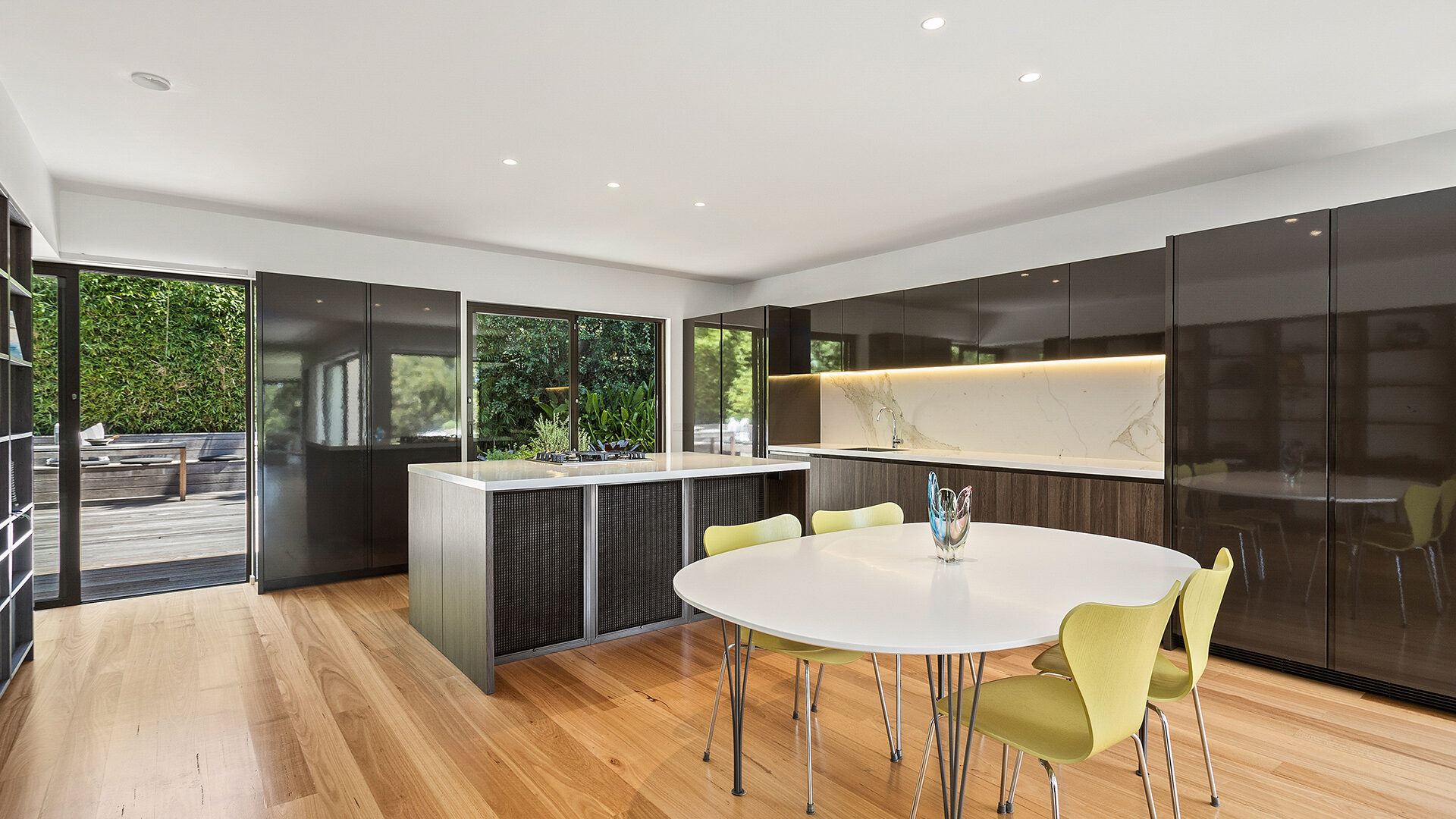 Sold - 10-12 Treetop Glen - New Property in Thirroul - Real Estate by Vanessa Denison-Pender