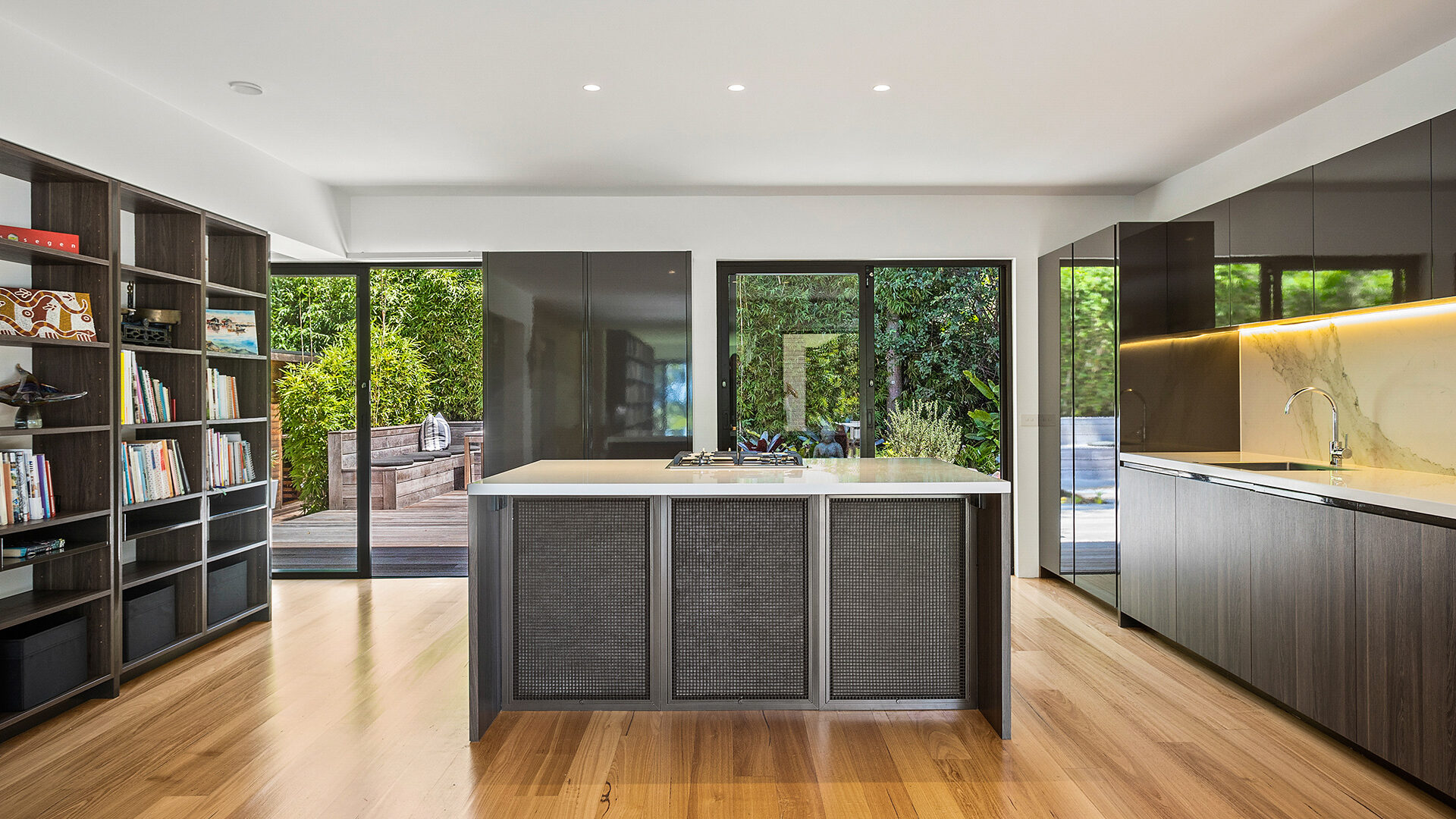Sold - 10-12 Treetop Glen - New Property in Thirroul - Real Estate by Vanessa Denison-Pender