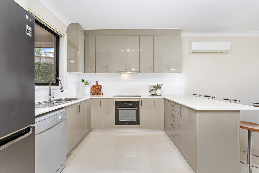 179 Wyndarra Way, Koonawarra NSW 2530 - photo 2