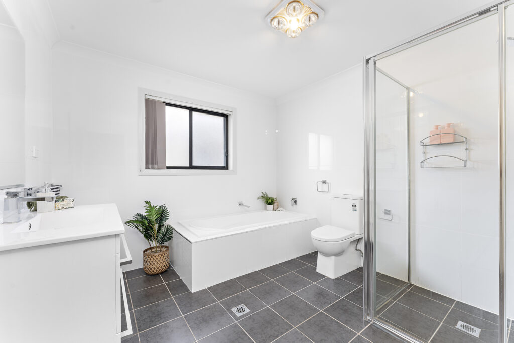 179 Wyndarra Way, Koonawarra NSW 2530 - photo 10
