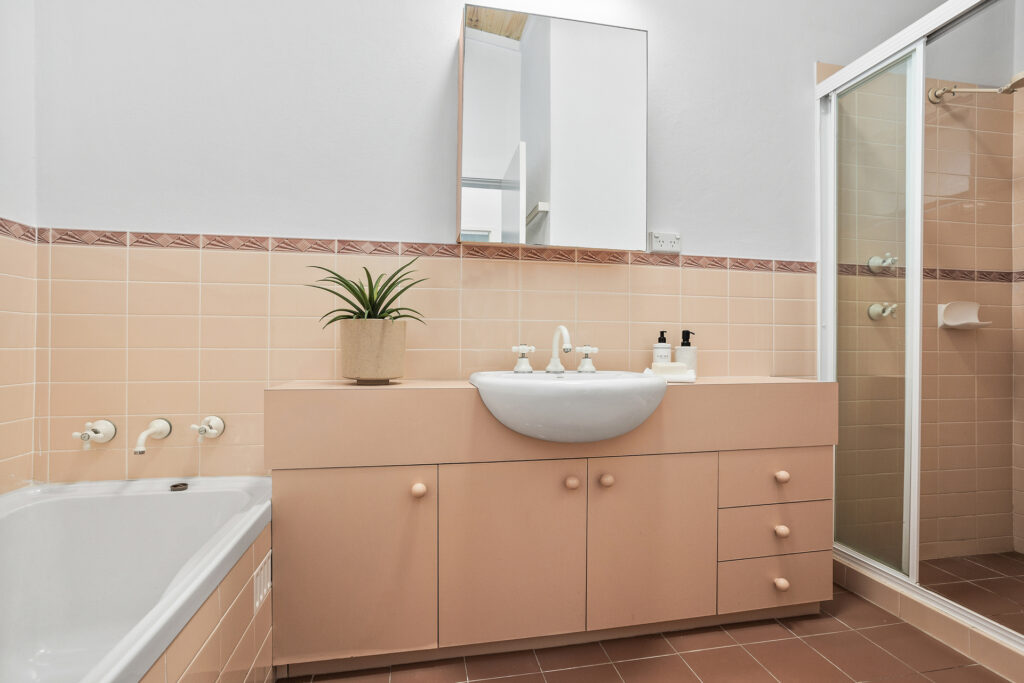 Sold - 2/14 Toxteth Avenue - New Property in Austinmer - Real Estate by Vanessa Denison-Pender