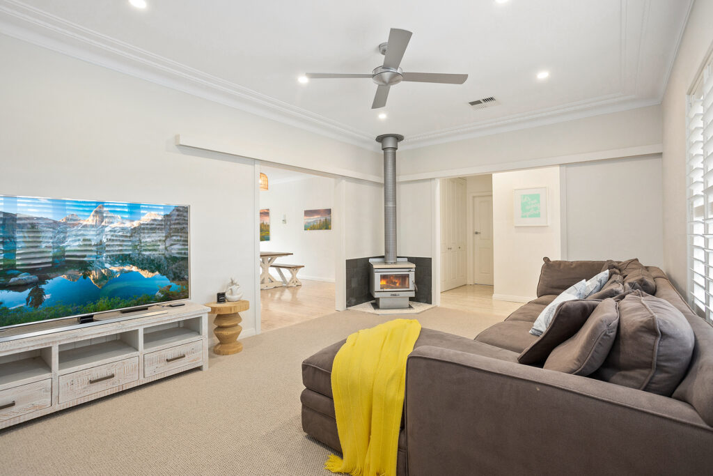 Sold - 48 Colgong Crescent - New Property in Towradgi - Real Estate by Christian Zeidler
