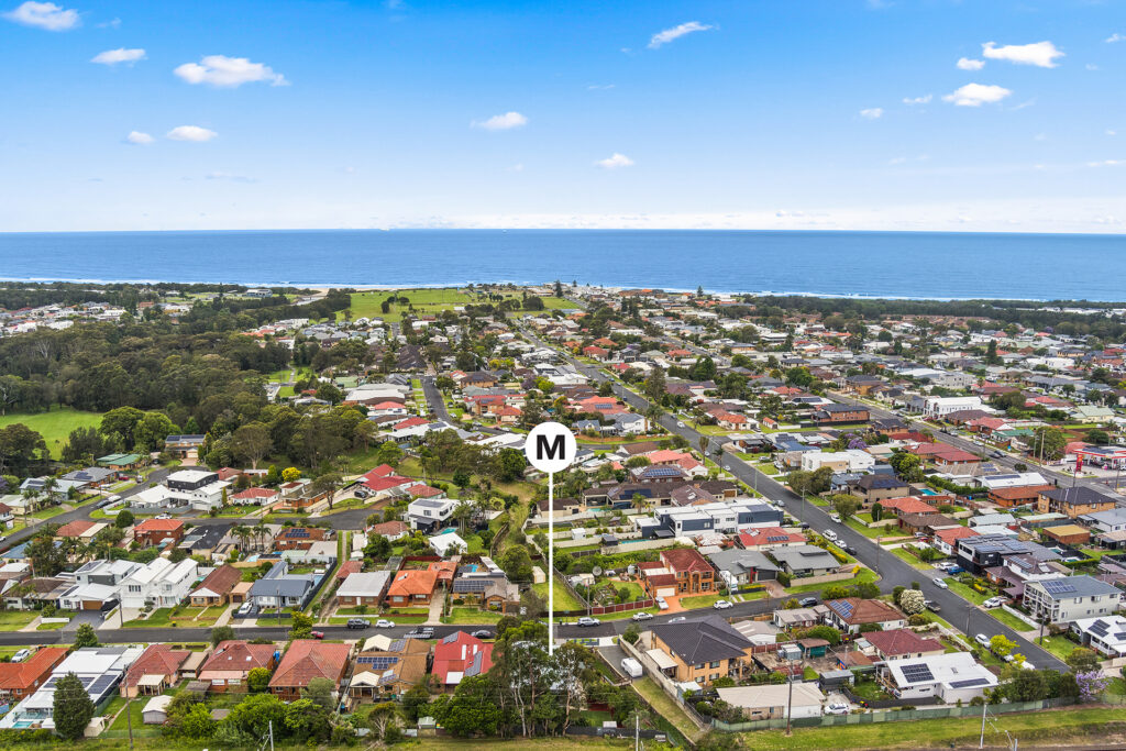 Sold - 48 Colgong Crescent - New Property in Towradgi - Real Estate by Christian Zeidler