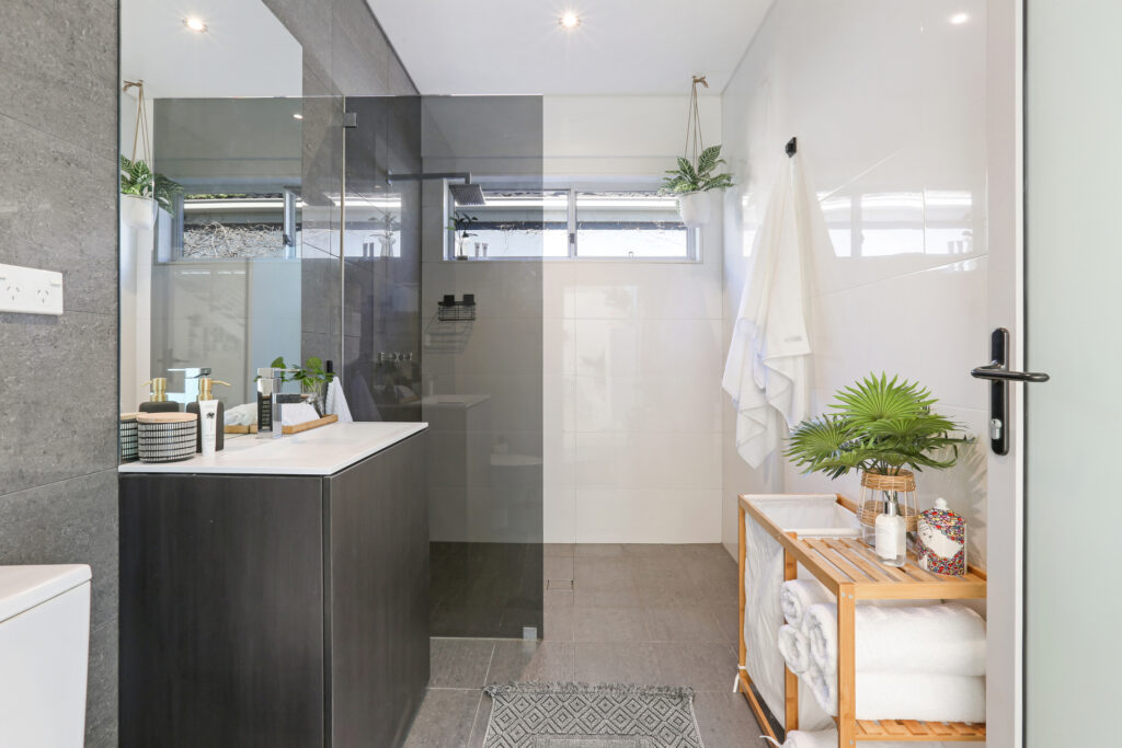 Sold - 6 Beach Drive - New Property in Woonona - Real Estate by Vanessa Denison-Pender