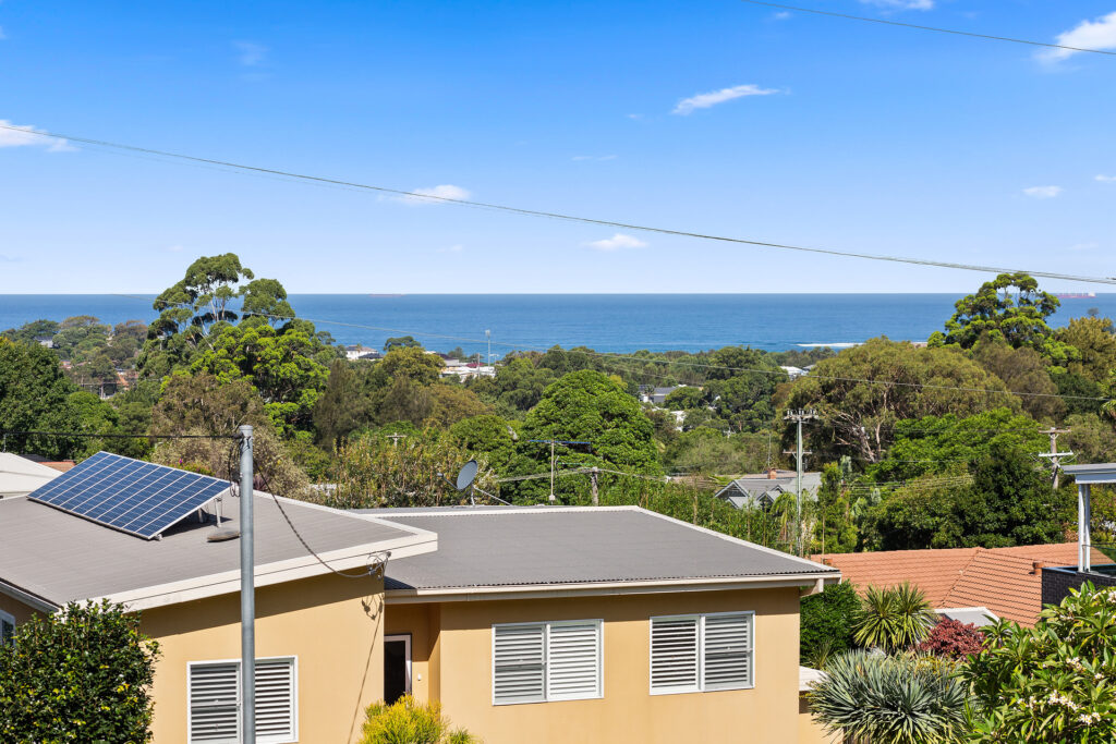 Sold - 8 Robinsville Crescent - New Property in Thirroul - Real Estate by Vanessa Denison-Pender