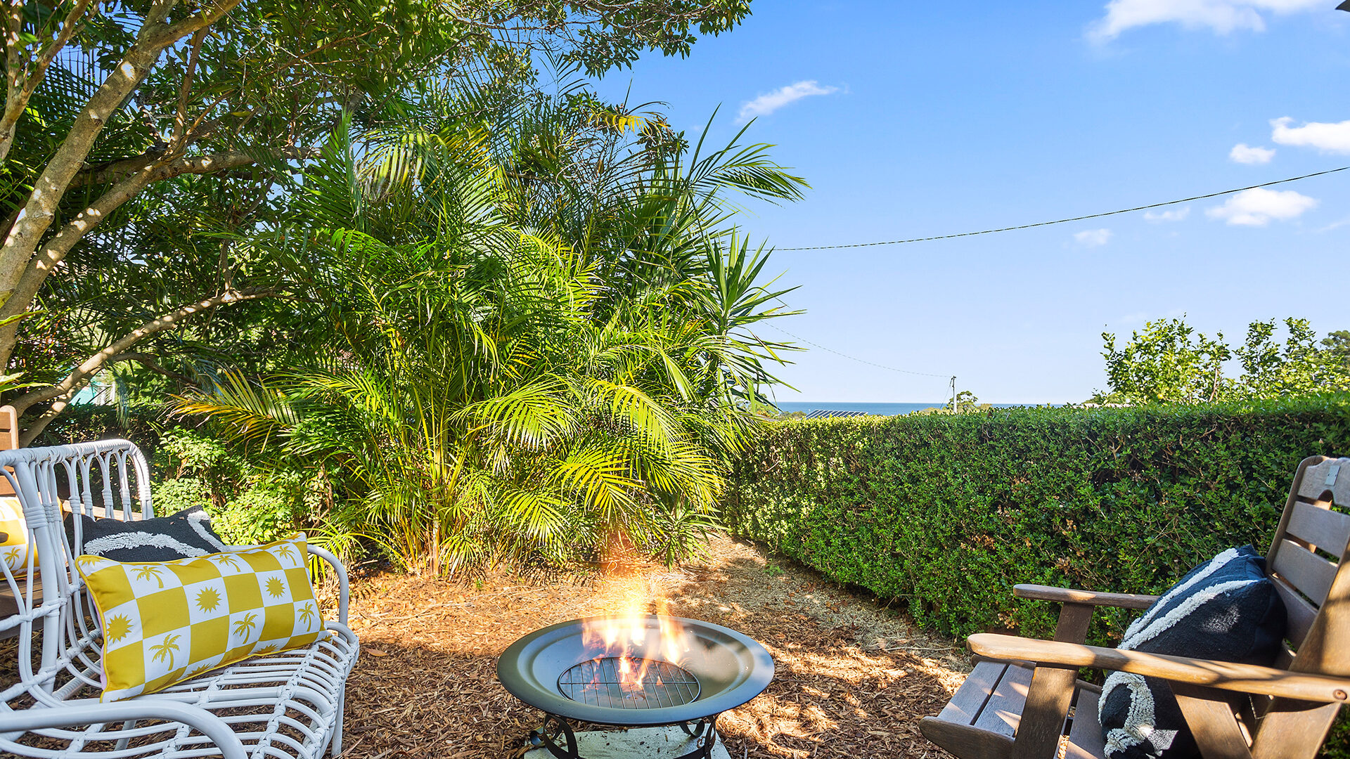 Sold - 8 Robinsville Crescent - New Property in Thirroul - Real Estate by Vanessa Denison-Pender
