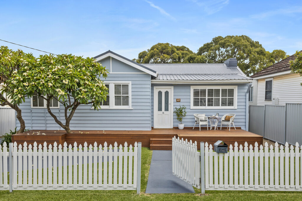 63 Dobbie Avenue, East Corrimal NSW 2518 - photo 9