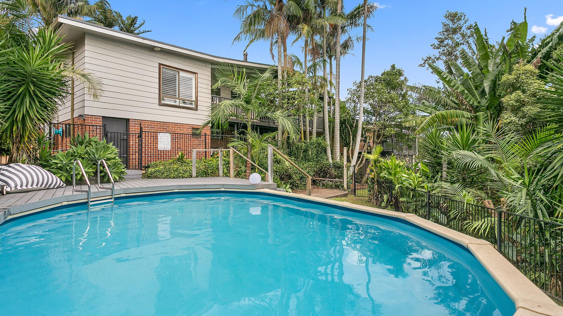 Sold - 10 Halls Road - New Property in Helensburgh - Real Estate by 