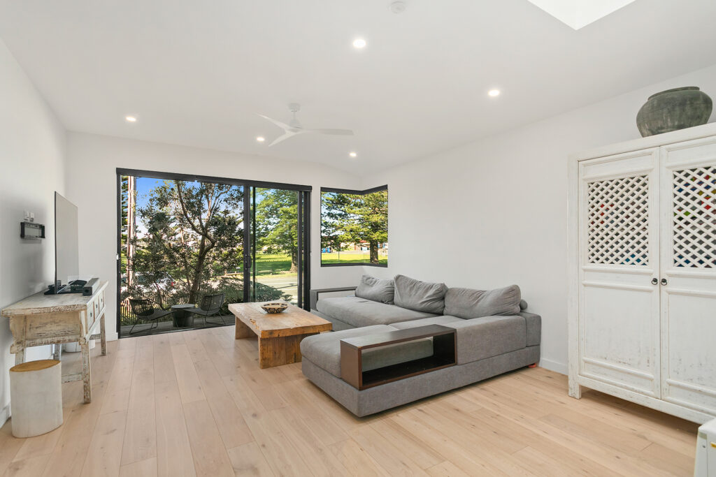 Sold - 26 Cliff Parade - New Property in Thirroul - Real Estate by 