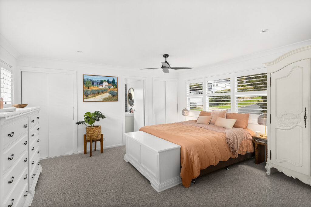 Sold - 48 The Lookout - New Property in Thirroul - Real Estate by Vanessa Denison-Pender