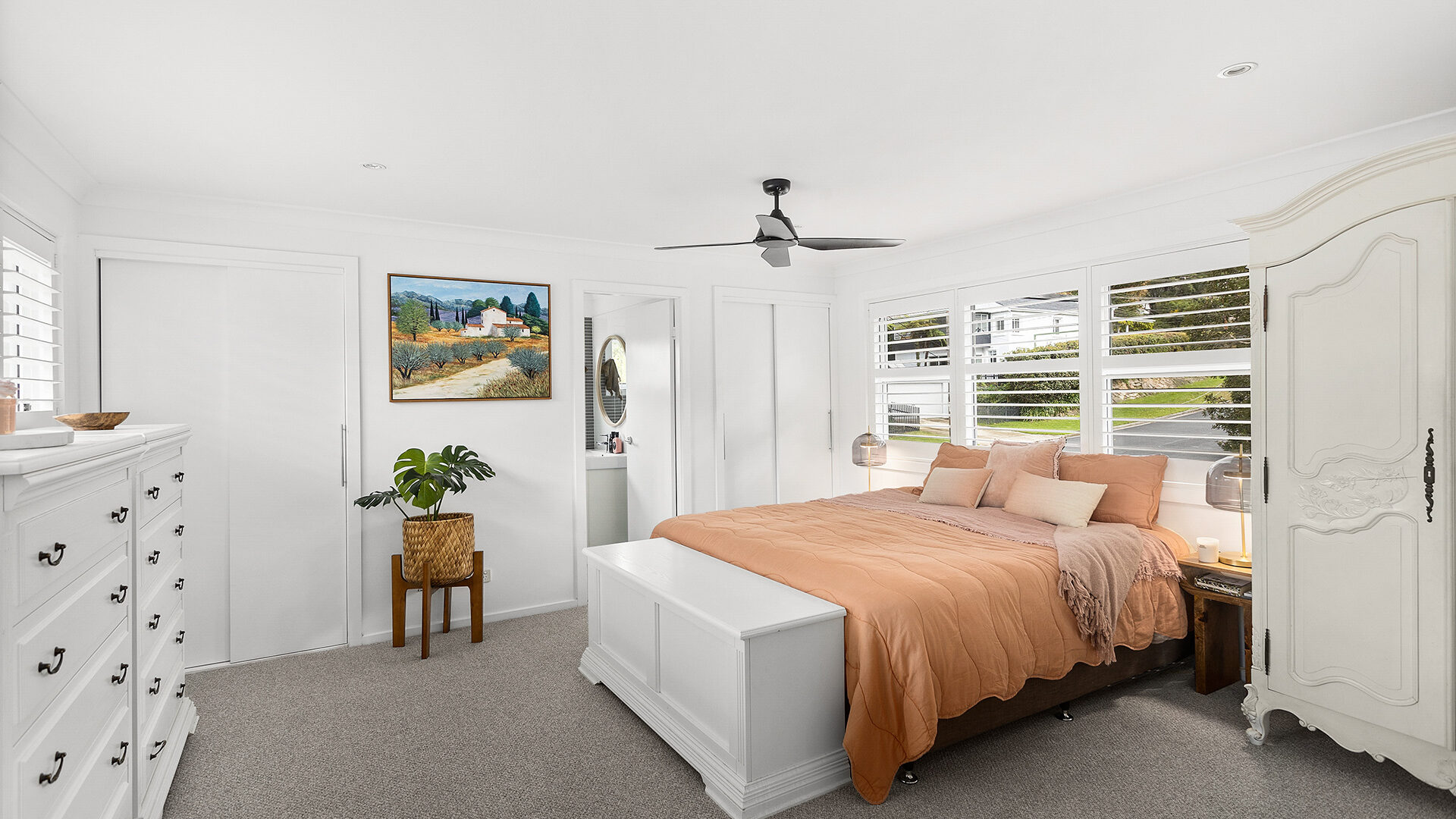Sold - 48 The Lookout - New Property in Thirroul - Real Estate by Vanessa Denison-Pender